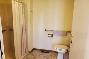 325 Clark 2C St, Utica, IL 61373 - Photo 16