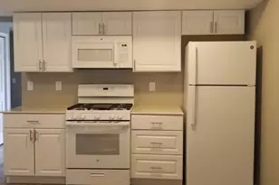 546 Marquette South Unit St, Lasalle, IL 61301 - Photo 16