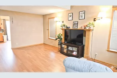 7589 Stanton Avenue, Rockford, IL 61109 - Photo 2