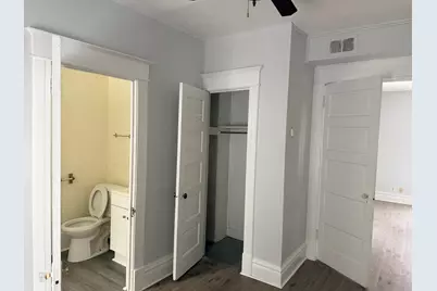 903 11, Rockford, IL 61104 - Photo 10