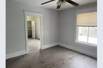 903 11, Rockford, IL 61104 - Photo 6