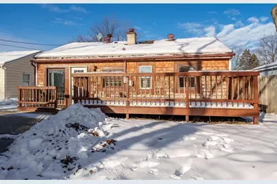 2004 Sauber Avenue, Rockford, IL 61103 - Photo 2