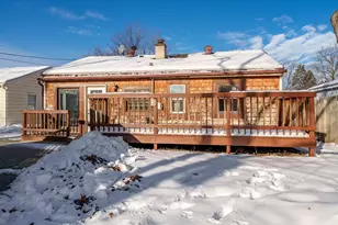 2004 Sauber Ave, Rockford, IL 61103 - Photo 2