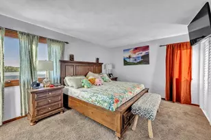 6338 Thicket Ln, Cherry Valley, IL 61016 - Photo 14