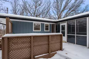1918 Oak Leaf Ct, South Beloit, IL 61080 - Photo 14