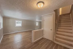 4516 Raven St, Rockford, IL 61107 - Photo 2