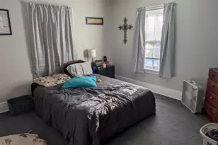 717 W Pleasant St, Freeport, IL 61032 - Photo 14