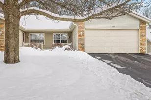 2422 Arnold Ave, Rockford, IL 61108 - Photo 2