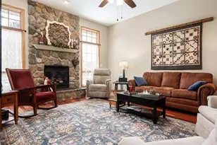 11381 Lindbergh Ln, Poplar Grove, IL 61065 - Photo 10