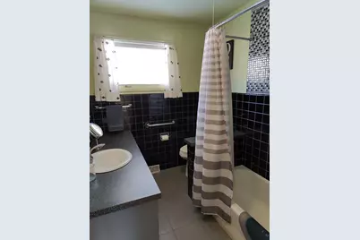 1424 W American, Freeport, IL 61032 - Photo 22