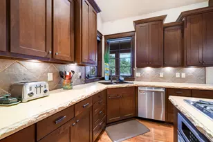 6871 Montague Rd, Rockford, IL 61102 - Photo 38