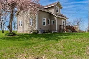 16905 W State Rd, Pecatonica, IL 61063 - Photo 32