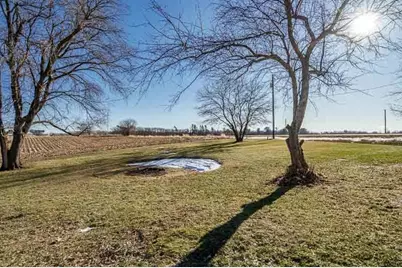16905 W State Road, Pecatonica, IL 61063 - Photo 36