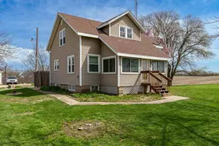 16905 W State Rd, Pecatonica, IL 61063 - Photo 2