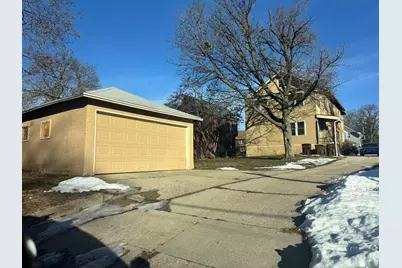 210 N London Avenue, Rockford, IL 61107 - Photo 2