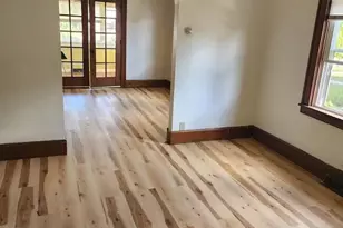 210 N London Ave, Rockford, IL 61107 - Photo 12