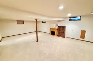 305 W Pershing St, Stillman Valley, IL 61084 - Photo 22