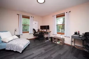 4036 Fox Hills Dr, Rockford, IL 61101 - Photo 12