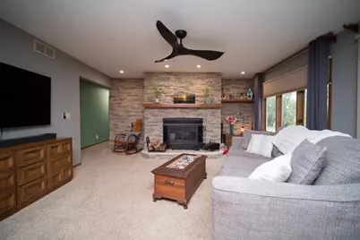 4036 Fox Hills Drive, Rockford, IL 61101 - Photo 8