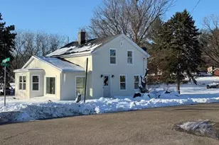 314 S High St, Granville, IL 61326 - Photo 1