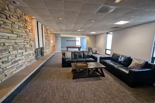 9128 W Terrace Dr, Niles, IL 60714 - Photo 20