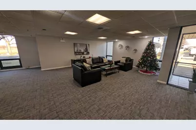 9128 W Terrace Unit 2D Drive, Niles, IL 60714 - Photo 18