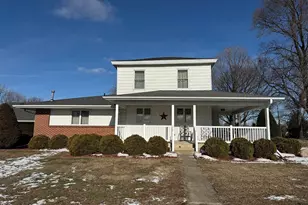 326 School St, Lanark, IL 61046 - Photo 4