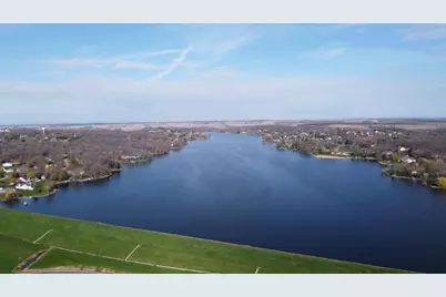 1721 Baintree Road, Lake Summerset, IL 61019 - Photo 2