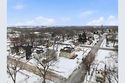 108-110 E Iroquois Street, Freeport, IL 61032 - Photo 46