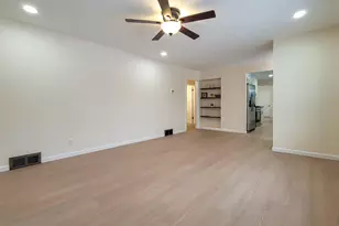 8325 Ravere St, Machesney Park, IL 61115 - Photo 12