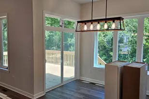 6010 Squirrel Run, Loves Park, IL 61111 - Photo 6