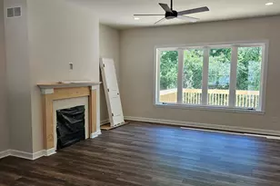 6010 Squirrel Run, Loves Park, IL 61111 - Photo 2