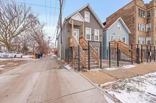 1615 S Komensky Ave, Chicago, IL 60623 - Photo 8