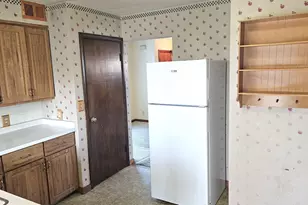 2310 N Winnebago Ave, Rockford, IL 61103 - Photo 6