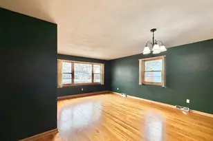 4012 Pleasant Valley Blvd, Rockford, IL 61114 - Photo 4