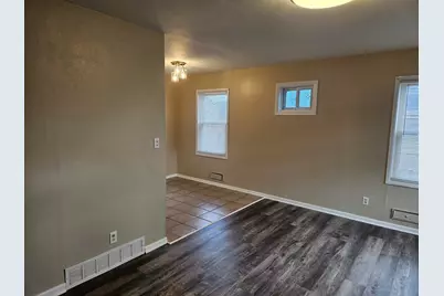 1807 Bell Avenue, Rockford, IL 61103 - Photo 4