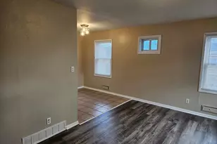 1807 Bell Ave, Rockford, IL 61103 - Photo 4