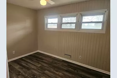 1807 Bell Avenue, Rockford, IL 61103 - Photo 10