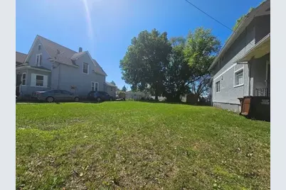 1607 13th Street, Rockford, IL 61104 - Photo 1