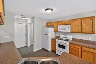 3524 St Anthony Way, Rockford, IL 61101 - Photo 10