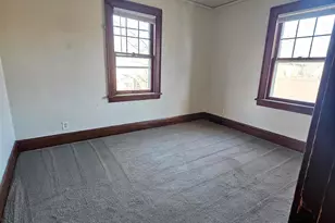 914 18th Ave, Rockford, IL 61104 - Photo 6