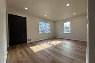 2215 Colorado Ave, Rockford, IL 61108 - Photo 12