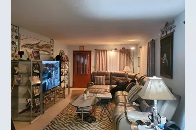 2216 Dresden Avenue, Rockford, IL 61103 - Photo 2