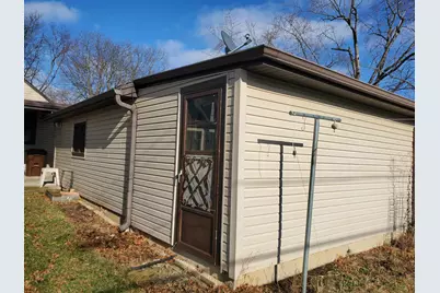 2216 Dresden Avenue, Rockford, IL 61103 - Photo 22