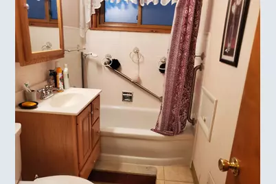 2216 Dresden Avenue, Rockford, IL 61103 - Photo 12