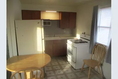 1517 Pine Street #Unit C, Ottawa, IL 61350 - Photo 2