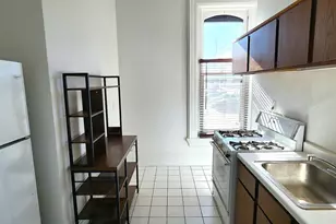 129 N 2nd St, Rockford, IL 61107 - Photo 10