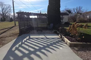 401 S Linn St, Shannon, IL 61078 - Photo 4