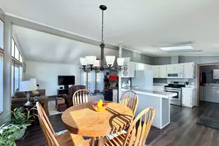 5411 Autumnash Ln, Machesney Park, IL 61115 - Photo 12