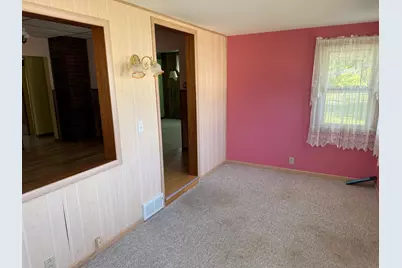 3018 W Beaver Road, Freeport, IL 61032 - Photo 12